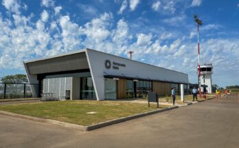 Nuevo hito en el Aeropuerto de Salto: se recibió al pasajero número 10.000