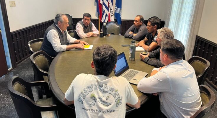 Gobierno Departamental anuncia cese de 291 trabajadores: ADEOMS convoca a Asamblea General para este jueves Gobierno Departamental anuncia cese de 291 trabajadores: ADEOMS convoca a Asamblea General para este jueves