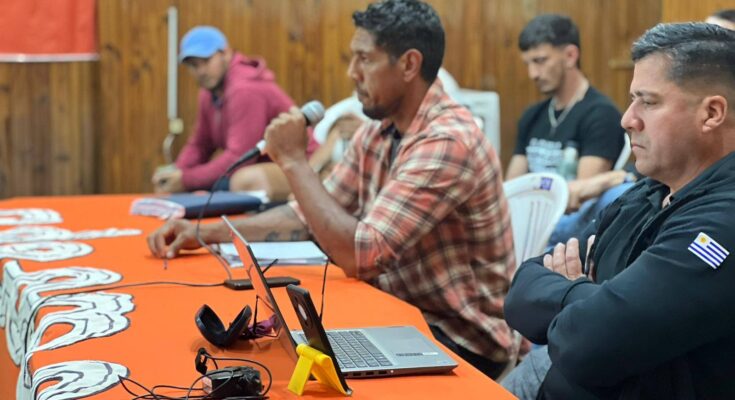 ADEOMS se declara en conflicto por el cese de los 291 funcionarios municipales y realizará movilizaciones