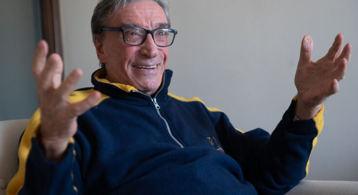 Murió Cacho de la Cruz, histórica figura de la televisión uruguaya Murió Cacho de la Cruz, histórica figura de la televisión uruguaya