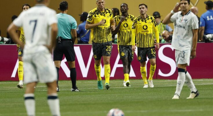 Mundial de Clubes: Borussia Dortmund venció a Monterrey 2-1 y avanzó a cuartos de final
