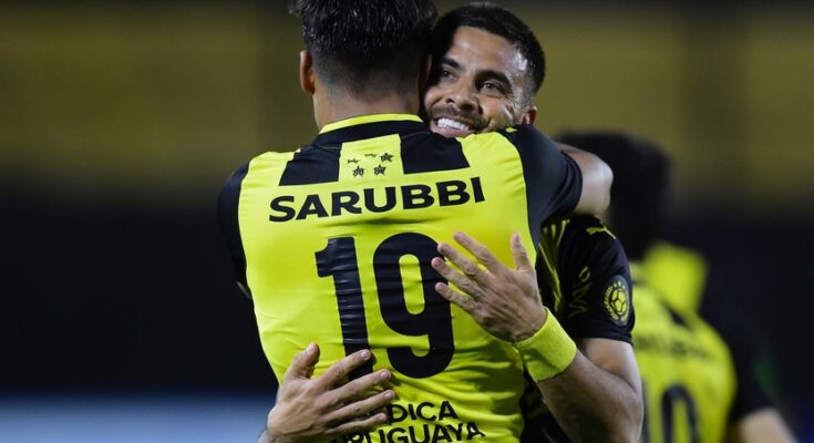 Peñarol venció a Danubio 2-0 como local y estiró su renta como líder del Torneo Clausura