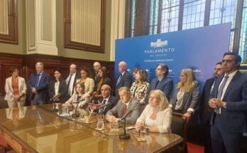 “No estaba en condiciones”: oposición cuestiona respuestas de Mahía en la interpelación