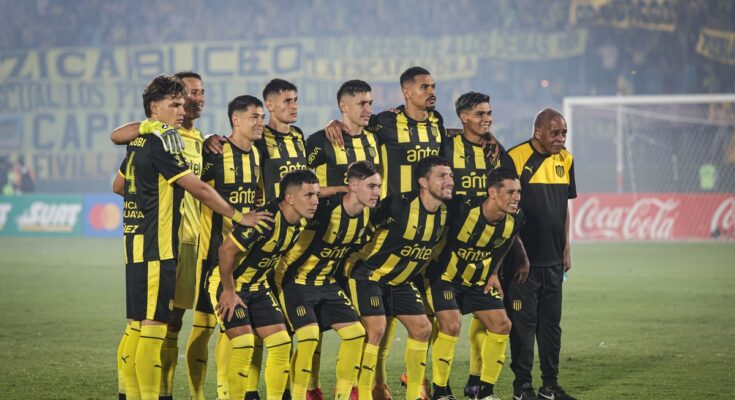 Supercopa Uruguaya: Peñarol se consagró campeón tras derrotar a Nacional por penales