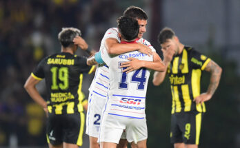 Apertura: Central Español dio la nota y venció a Peñarol 2-1 en Maldonado, con justicia