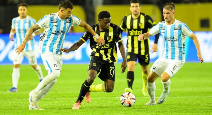 Apertura: Peñarol venció 3-1 a Cerro en el Campeón del Siglo y es uno de los líderes Apertura: Peñarol venció 3-1 a Cerro en el Campeón del Siglo y es uno de los líderes