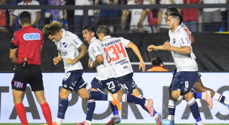 Apertura: Nacional fue contundente y venció 3-2 a City Torque en el Estadio Charrúa Apertura: Nacional fue contundente y venció 3-2 a City Torque en el Estadio Charrúa