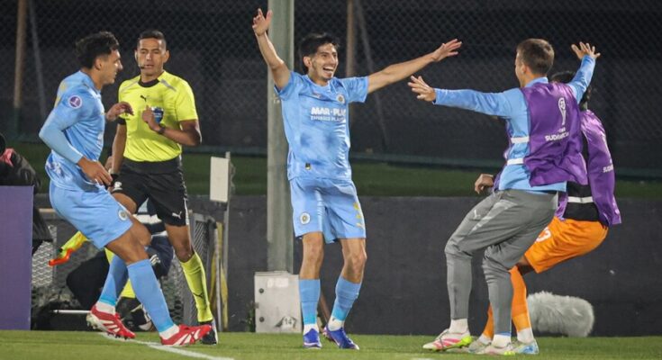 Sudamericana: City Torque derrotó 4-1 a Deportivo Riestra, es líder y sigue de largo