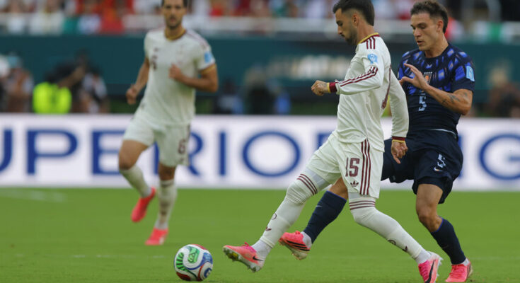Mundial: Uruguay cayó 1-0 con España en Guadalajara y quedó justamente eliminado