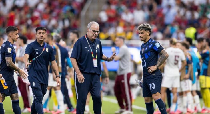 Mundial: Uruguay cayó 1-0 con España en Guadalajara y quedó justamente eliminado Mundial: Uruguay cayó 1-0 con España en Guadalajara y quedó justamente eliminado