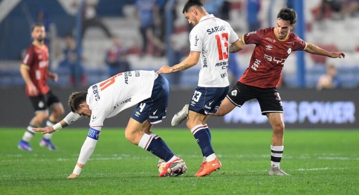 Intermedio: Wanderers derrotó 2-1 a Nacional en el GPC y trepó a la cima del grupo B