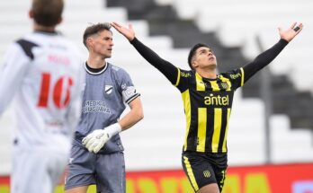 Clausura: Peñarol le hizo precio y venció 4-0 a Danubio en Jardines para liderar la Anual