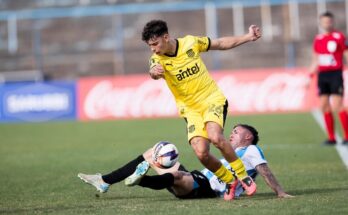 Clausura: Peñarol derrotó 2-1 a Cerro y sacó adelante un partido difícil en el Tróccoli