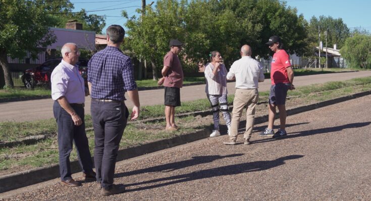 El Gobierno de Salto avanza en barrio Arralde con obras y diálogo directo con los vecinos
