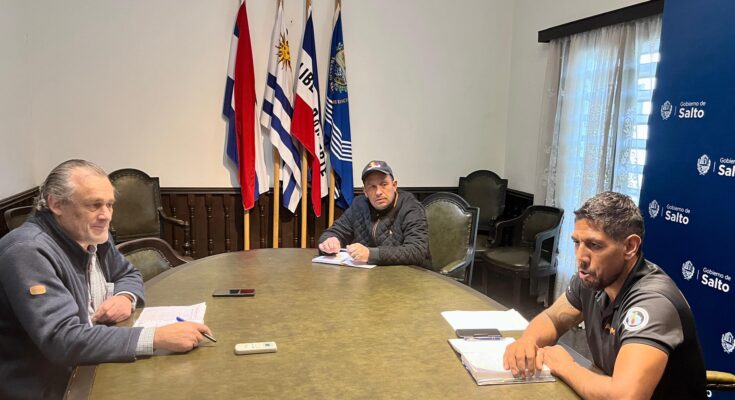 Se realizó la primera reunión formal entre Intendencia de Salto y ADEOMS Se realizó la primera reunión formal entre Intendencia de Salto y ADEOMS