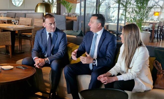 Salto a Montevideo: nueva frecuencia aérea los domingos Salto a Montevideo: nueva frecuencia aérea los domingos