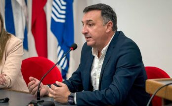 Intendente Albisu remitió a la Junta proyecto para regular el transporte por aplicaciones en Salto