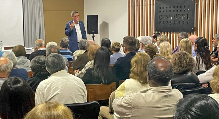 Jorge Díaz: Contar con un Ministerio de Justicia y Derechos Humanos es clave en institucionalidad de un país Jorge Díaz: Contar con un Ministerio de Justicia y Derechos Humanos es clave en institucionalidad de un país