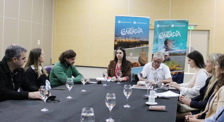 Salto, Concordia y Federación avanzan en una agenda conjunta para fortalecer el turismo regional Salto, Concordia y Federación avanzan en una agenda conjunta para fortalecer el turismo regional