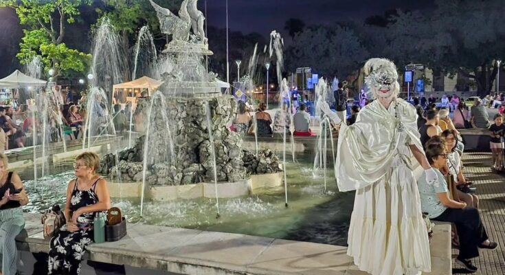 Arte Vivo tuvo su primera edición en Plaza Treinta y Tres Orientales