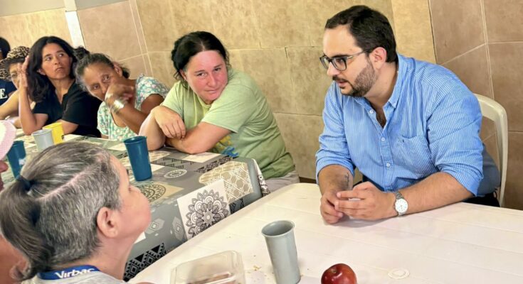 Gobierno de Salto lleva adelante una amplia cobertura alimentaria y de acompañamiento social Gobierno de Salto lleva adelante una amplia cobertura alimentaria y de acompañamiento social