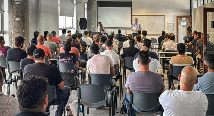 Se realizó la prueba teórica del concurso para choferes cobradores del servicio de ómnibus Se realizó la prueba teórica del concurso para choferes cobradores del servicio de ómnibus