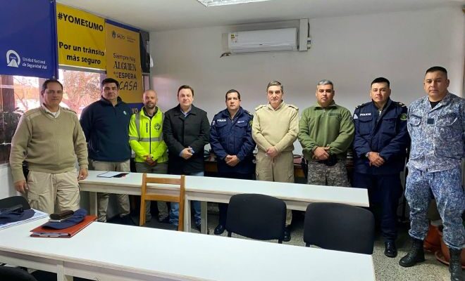 El Gobierno de Salto coordina operativo especial para la Noche de la Nostalgia y el desfile del 25 de agosto El Gobierno de Salto coordina operativo especial para la Noche de la Nostalgia y el desfile del 25 de agosto