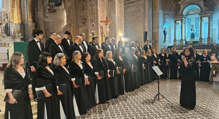 El Coro Departamental de Salto presentó un destacado concierto en Salto y Paysandú El Coro Departamental de Salto presentó un destacado concierto en Salto y Paysandú