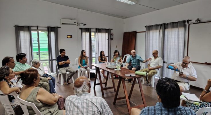 Gobierno de Salto fortalece el vínculo con los barrios a través de reuniones con Comisiones Vecinales