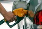 Ejecutivo mantiene precios de combustibles en agosto y estrategia de amortiguación frente a volatilidad internacional