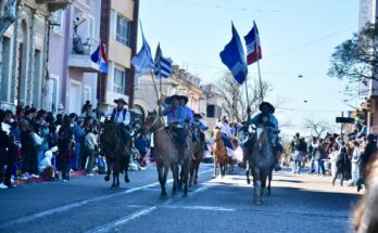 Habrá cortes de tránsito por el desfile cívico-militar del 25 de Agosto
