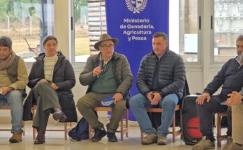 Gobierno de Salto y autoridades nacionales coordinan asistencia para productores afectados por el temporal