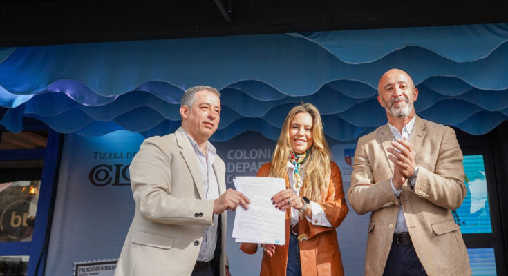 Salto y Colonia firmaron un convenio marco de cooperación turística