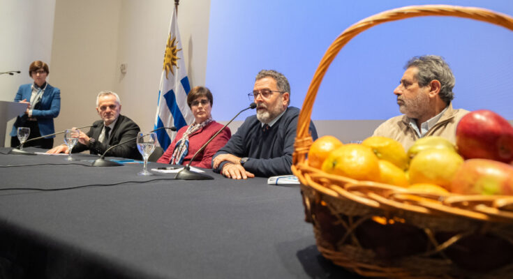 Acuerdo mejorará calidad de las compras públicas en frutas y hortalizas Acuerdo mejorará calidad de las compras públicas en frutas y hortalizas