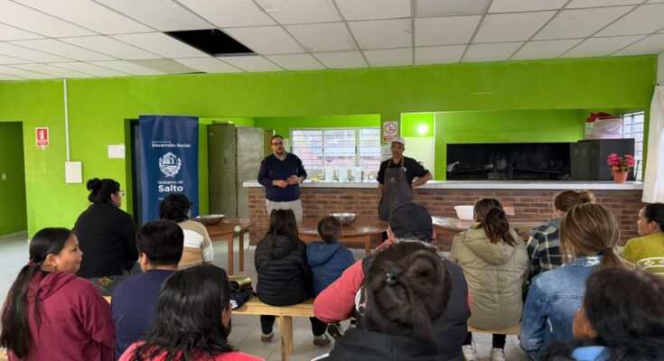 Desarrollo Social promueve espacios de aprendizaje y nuevas oportunidades en barrio Don Atilio Desarrollo Social promueve espacios de aprendizaje y nuevas oportunidades en barrio Don Atilio