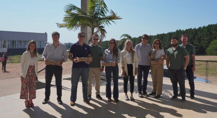 Encuentro institucional entre el Gobierno de Salto, el CCIS y la Confederación de Cámaras Empresariales del Uruguay Encuentro institucional entre el Gobierno de Salto, el CCIS y la Confederación de Cámaras Empresariales del Uruguay