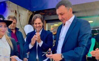 Albisu inauguró stand de Salto en la Expo Prado 2025 destacando identidad y futuro del departamento