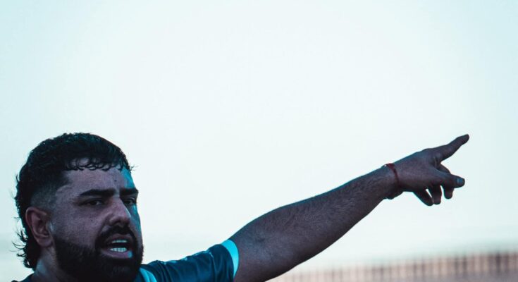 Parque Solari ganó este sábado y lidera la Divisional B, esperando un traspie de Almagro el domingo