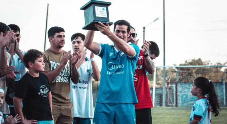 Divisional Primera A: Nacional recibió la copa del Acumulado