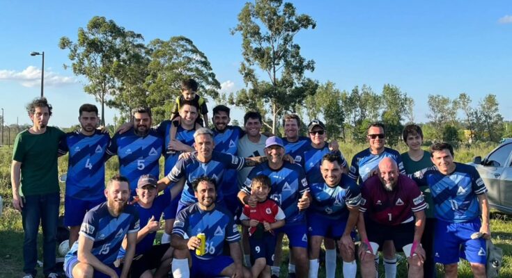 Resultados y posiciones de la Liga de Fútbol Senior