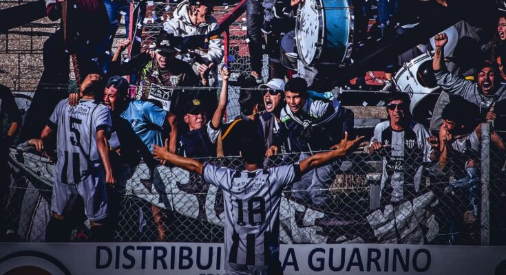 Saladero es el único líder de la Divisional Primera B