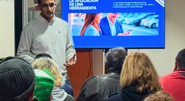 Comenzó el Programa de Facilitadores de Estacionamiento de Zona Azul