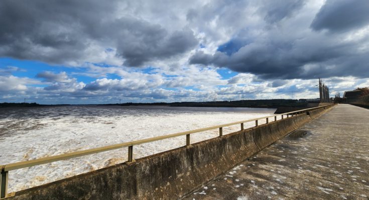 El Río Uruguay se estabilizará durante los próximos días en niveles altos