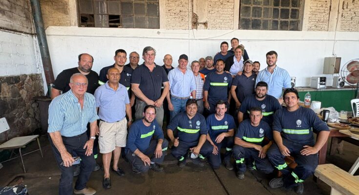 Albisu se pagó el asado y compartió el almuerzo con funcionarios municipales