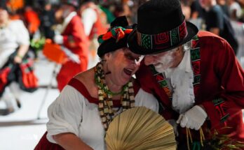 Ensayos de conjuntos de candombe en los distintos barrios de Salto, uno con corte de calle en el centro