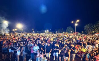 Cientos de turistas disfrutaron, bailaron y vibraron al ritmo del Carnaval en Termas del Arapey