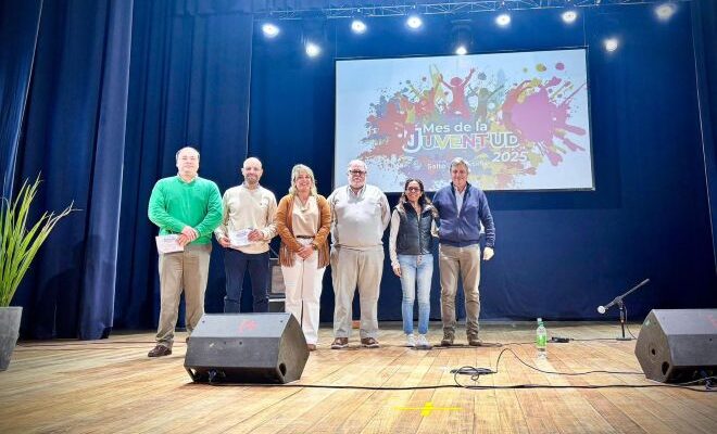 Salto celebra el Mes de la Juventud con deporte, música y mucho entusiasmo