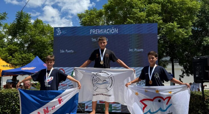 Nadadores de piscinas barriales del Gobierno de Salto se destacaron en el Torneo Nacional de Piscinas Abiertas Nadadores de piscinas barriales del Gobierno de Salto se destacaron en el Torneo Nacional de Piscinas Abiertas
