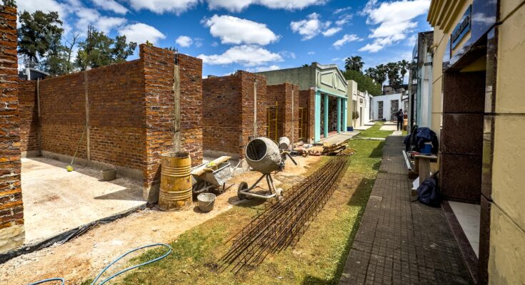 Intendencia realiza tareas de mantenimiento y ampliación en el Cementerio Central