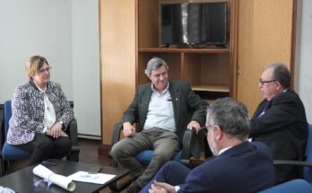 Embajador de Paraguay visitó la Intendencia de Salto  para fortalecer vínculos de cooperación